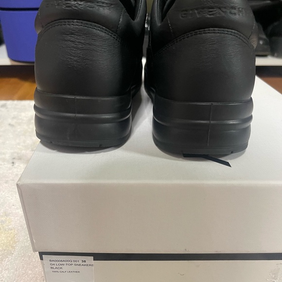 Givenchy 4G sneaker authentic - Picture 3 of 3